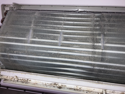 八戸　エアコン掃除